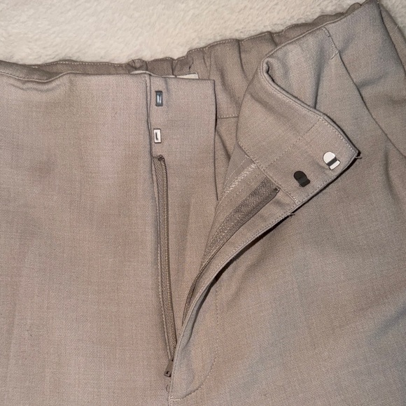 Abercrombie & Fitch Women's Beige Trousers - Picture 5 of 7